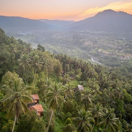 Cemara Green Hill By Samhita Bali Silebeng ภายนอก รูปภาพ