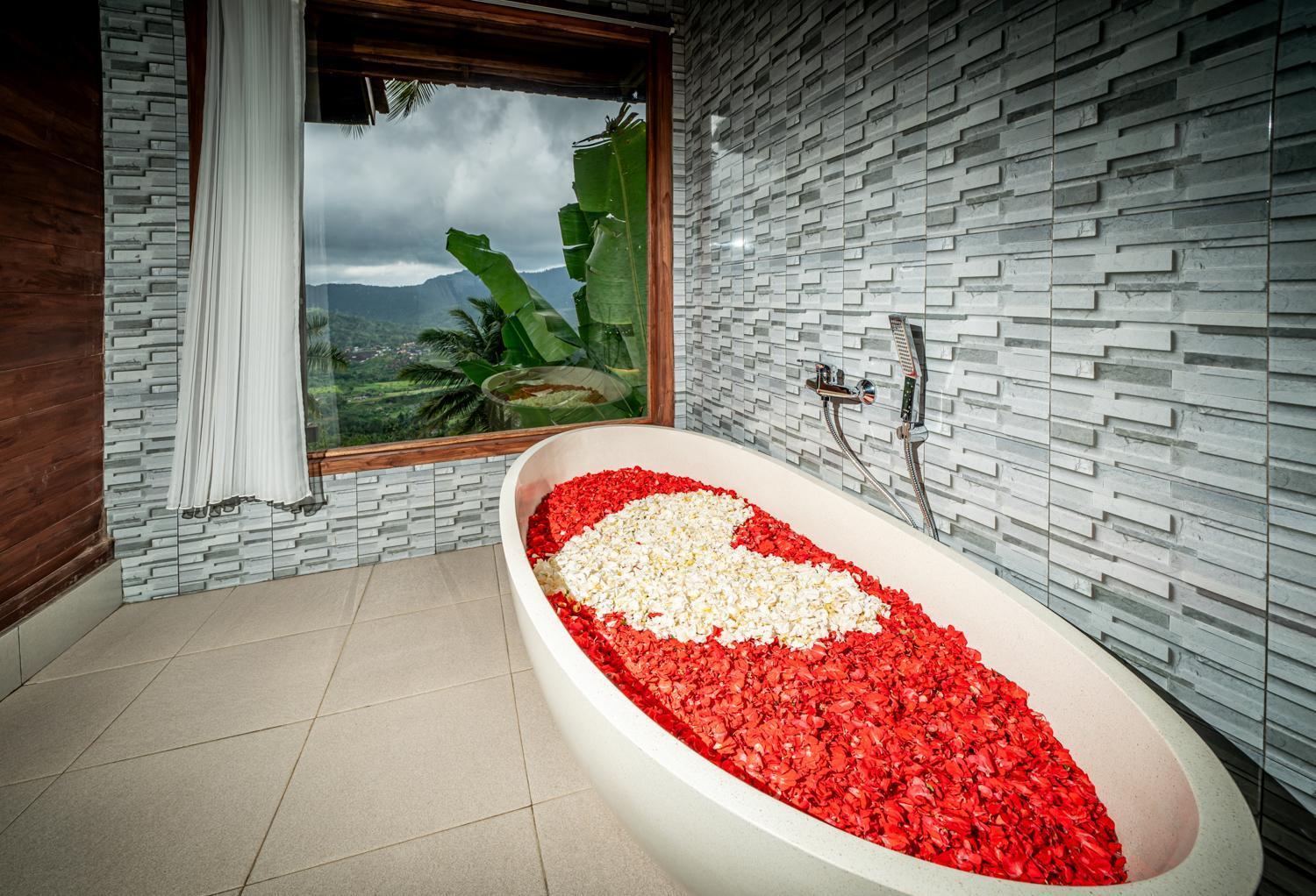 Cemara Green Hill By Samhita Bali Silebeng ภายนอก รูปภาพ